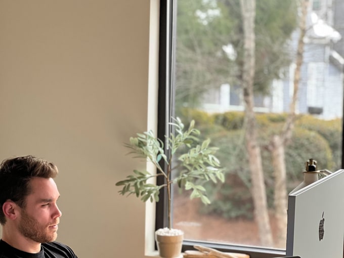 UX Designer building custom software at Black Airplane